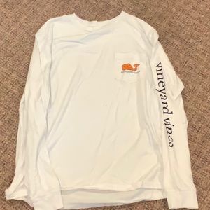Vineyard Vines Basketball Long Sleeve Tee